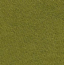 Load image into Gallery viewer, Hand Dyed Woven Wool - 204 Aberdeen Green