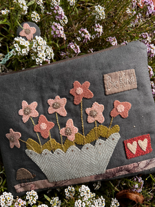 Be Kind Pouch