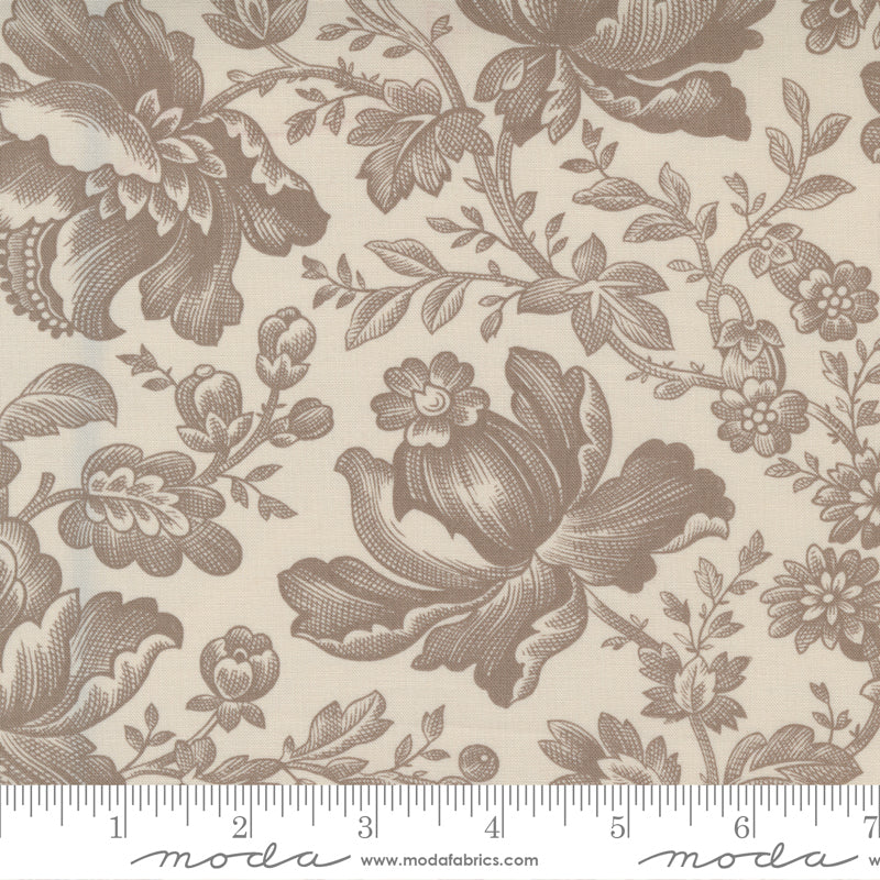 Cranberries and Creams by 3 Sisters - 44260 14 - Florals - Cream