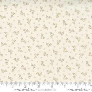 Cranberries and Creams by 3 Sisters - 44266 13 - Florals - Cream