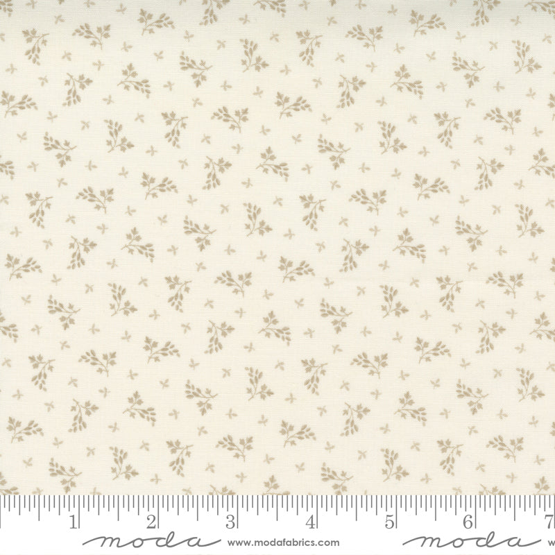 Cranberries and Creams by 3 Sisters - 44266 13 - Florals - Cream