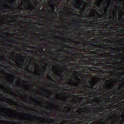 Valdani  - 8112 - Black Medium (3 Stranded Floss)