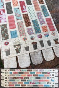 Garden Path Tablerunner