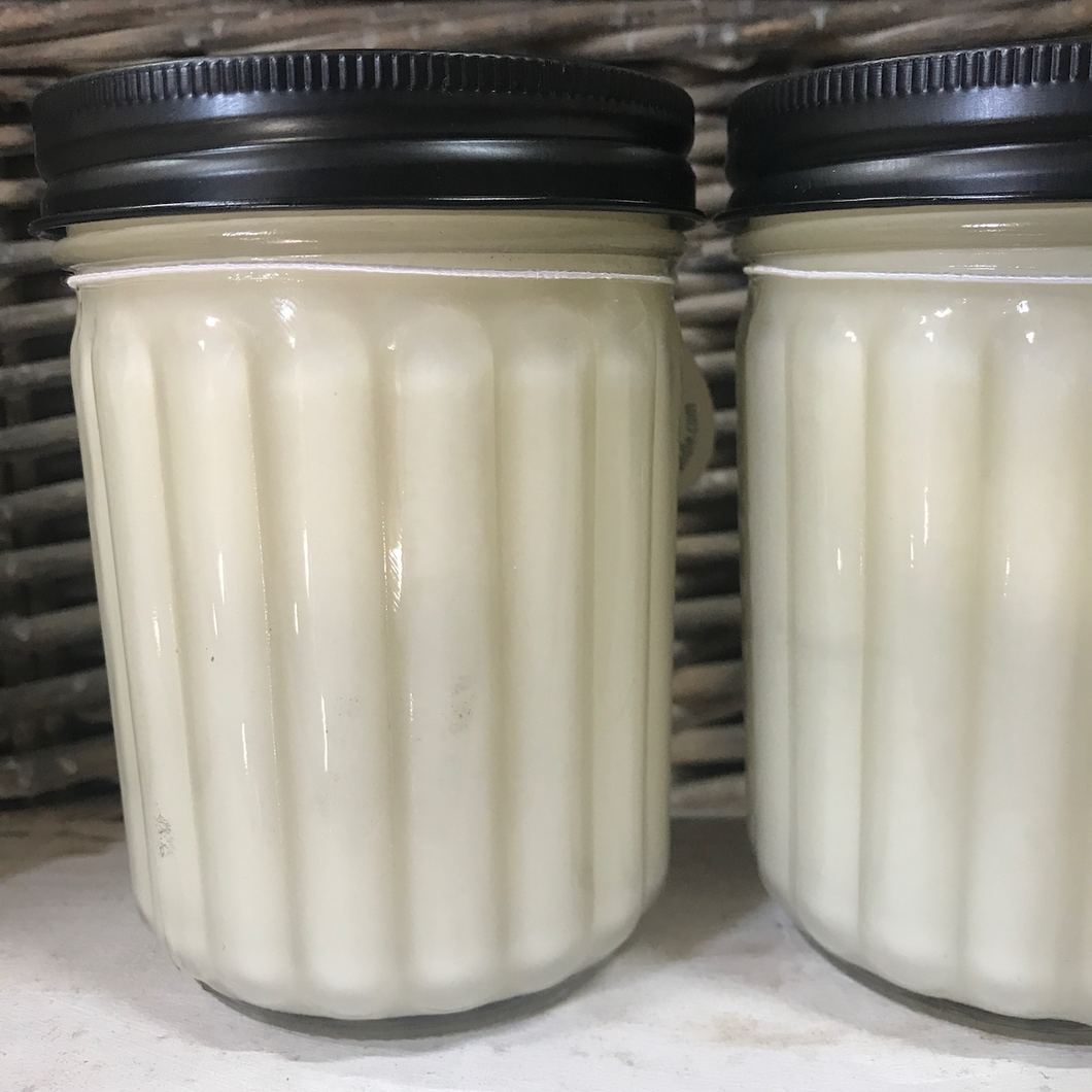 Swan Creek Candle Co - Crisp Cotton